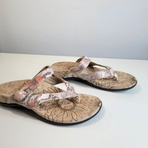 Orthaheel Cocoa Natural Snake Print Tan Sandals Flip Flops Shoes Size Women's 6 - Picture 2 of 12